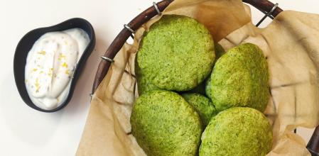 Panecillos de verduras y queso