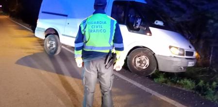 Lugar del accidente donde falleció una mujer en la A-44 en Granada.