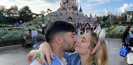 Carliyo y Natalia Palacios hacen oficial su relación tras meses de especulaciones