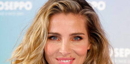 Elsa Pataki maquillada en una gala