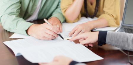 Firma de un contrato