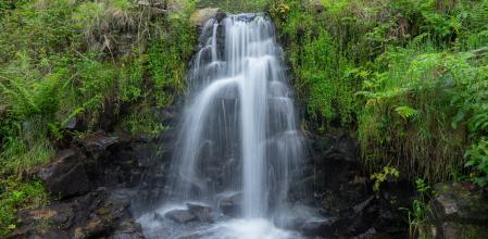 Salto de agua de la Riera de Santa Fe tras las últimas lluvias.