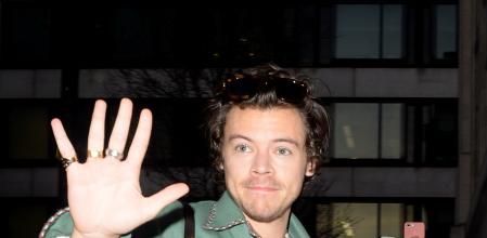 El cantante Harry Styles fotografiado en las calles de Londres