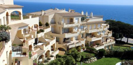Complejo de apartamentos en Sant Feliu de Guíxols, en la Costa Brava