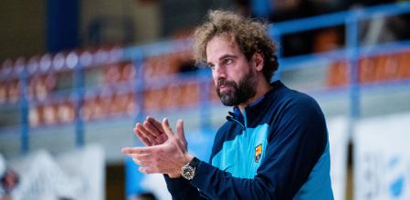 Roger Grimau, durante un partido del filial del Barça.