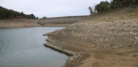 Aspecto que ofrece el pantano de Riudecanyes.