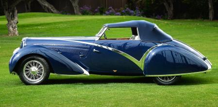 Se fabricó entre 1936 y 1938, años en que vieron la luz un total de 453 unidades.