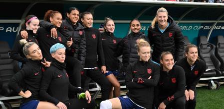 Liderada por jugadoras como Megan Rapinoe (en la imagen, con el pelo azul), la selección de EE.UU. ha ido logrando con el tiempo que sus reivindicaciones fueran siendo escuchadas y cumplidas