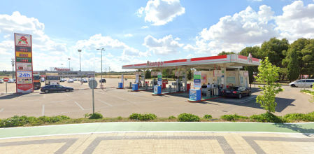 La gasolinera de Alcampo en Huesca es la más barata en la A-23 para gasolina y diésel.