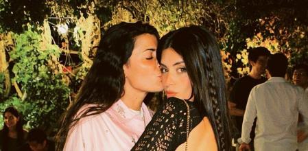 Aida y Alba son todo amor en redes sociales.