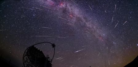Perseidas fotografiadas desde la isla de La Palma.
