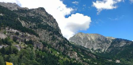 Dispositivo de búsqueda del joven desaparecido en La Vall de Boí.