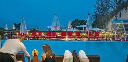 SERIE PISCINAS. PISCINA DEL HOTEL DE LUJO FLORIDA DEL TIBIDABO