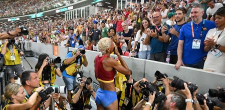 Yulimar Rojas celebra su victoria del triple salto, este viernes en Budapest