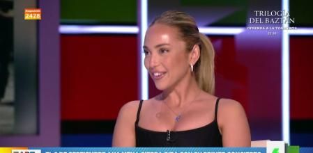 El simpático incidente de Ana Mena en uno de sus conciertos: