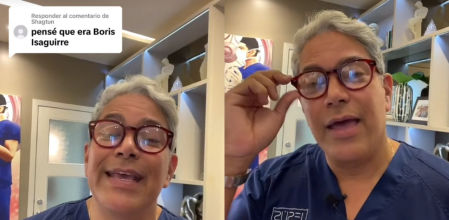 El usuario de TikTok @drjesusabreu revela su asombroso parecido con el presentador español Boris Izaguirre, compartiendo anécdotas cómicas y confusas en un video viral