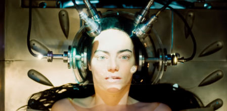 Stone es devuelta a la vida con un cerebro de bebé