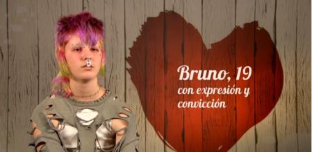 Un soltero de 'First Dates' pide un táper para los restos de comida