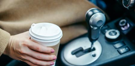 Demanda a Dunkin' Donuts porque se le derramó el café y logra 3 millones de dólares