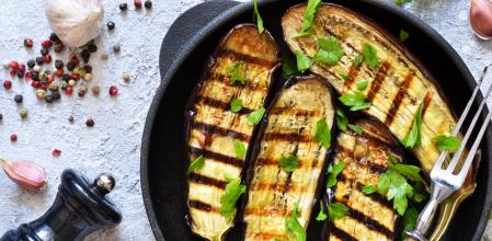 Las berenjenas pueden contener cierto amargor que no es agradable