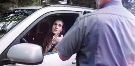 Miles de personas son multadas cada año en nuestro país