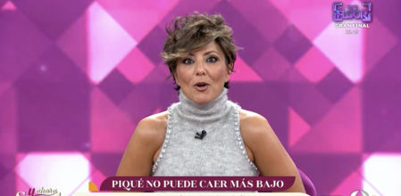 Sonsoles Ónega se accidenta en directo y pasa esto...