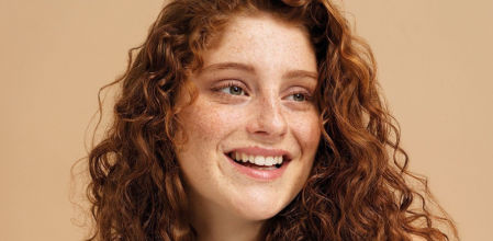 Fotografías del libro LOVE YOUR SKIN de ISDIN