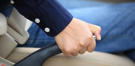 Juan José, mecánico: “Hay que evitar acelerones y frenazos bruscos si queremos cuidar suspensión, neumáticos y pastillas de freno”