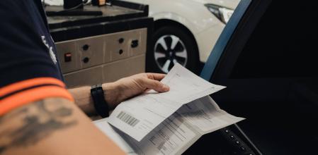 Es obligatorio pasar periódicamente la inspección técnica ITV a partir de cierta edad del vehículo&nbsp;