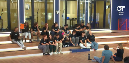 Los 16 concursantes se preparan para una gala de lo más especial.