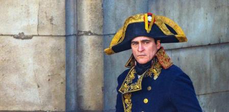 Joaquin Phoenix como 'Napoleón'