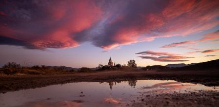 Los altocúmulos al amanecer en Manlleu.