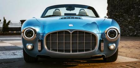 El fabricante ha buscado un nivel de exclusividad que recuerde a las leyendas de los años 50 que emula.