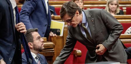 FOTO ALEX GARCIA PERE ARAGONES Y SALVADOR ILLA EN LA SESION DE CONTROL AL GOBIERNO Y AL PTE DE LA GENERALITAT EN EL PLE DEL PARLAMENT 2023/10/04