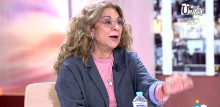 Lolita sufre un accidente en el aeropuerto: 