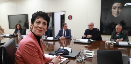 Elma Saiz ministra de inclusión,Ss y migraciones ,preside el diálogo social con Unai Sordo, Pepe Alvarez y garamendi 
Foto Emilia Gutierrez
18/12/2023