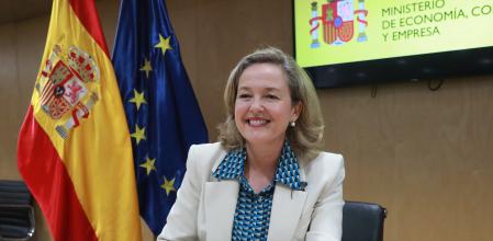 Nadia calviño con las patronales bancarias y con el gobernador del banco de España Foto Emilia Gutierrez 18/12/2023