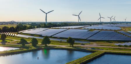 Eólica, hidráulica y solar son las tres principales fuentes renovables para la generación de electricidad en España  .