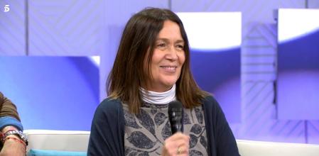 Una trabajadora de Mediaset anuncia en directo que ha sido premiada con 'El Gordo'