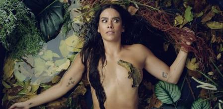 Son muchas las pistas que Cristina Pedroche ha dado sobre su vestido.