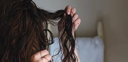 Porosidad pelo rizado.