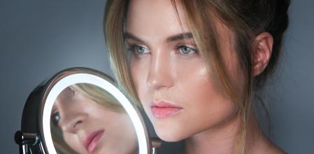 Consejos para elegir tu espejo de maquillaje con Luz LED