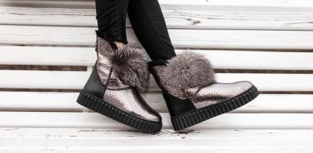 Botas de caña baja y pelo.