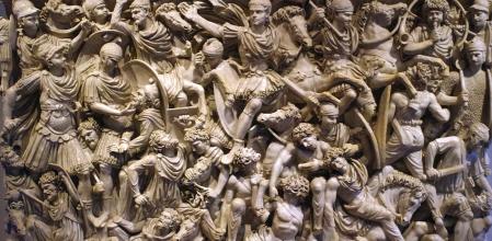 Sarcófago Ludovisi, o Grande Ludovisi, del siglo III, que representa una batalla entre bárbaros y romanos