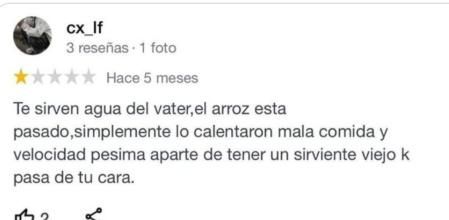 El propietario no ha querido dejar pasar la ocasión de contestar con un comentario muy mordaz: