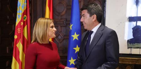 Carlos Mazón con Pilar Bernabé