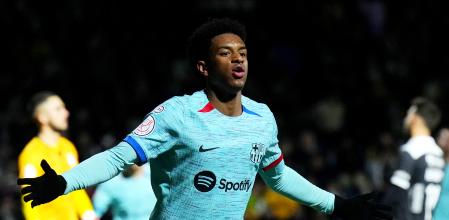 Balde celebra el tercer gol del Barcelona contra el Unionistas