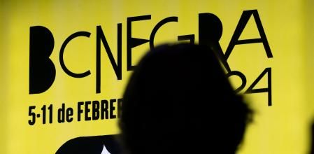 Xavier Marcé, concejal de Cultura del Ayuntamiento de Barcelona y el escritor Carlos Zanón, comisario del festival BCNegra 2024, en la presentación de la programación de su 19ª edición, en Barcelona.