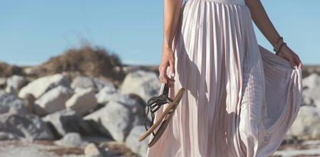 La falda plisada se puede combinar de muchas formas distintas.