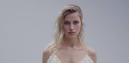 Vestido de gasa de la colección CAPSULE de Mango